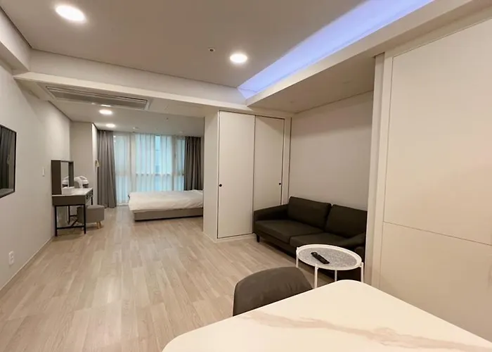 Hotel Centum Victoria 3*