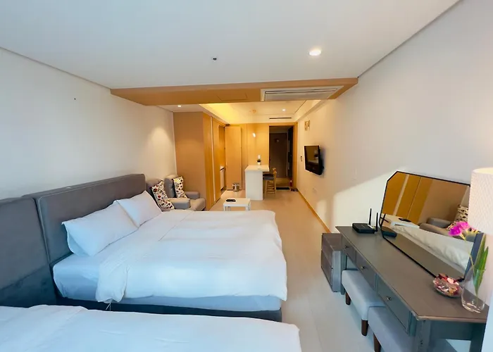Centum Victoria Hotel 3*