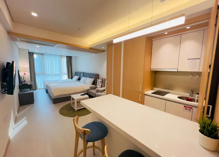 Hotel Centum Victoria 3*