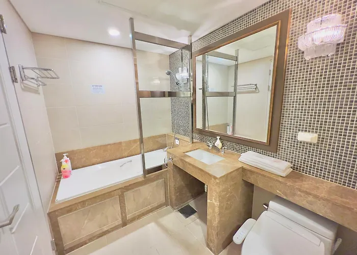 Hotel Centum Victoria 3*